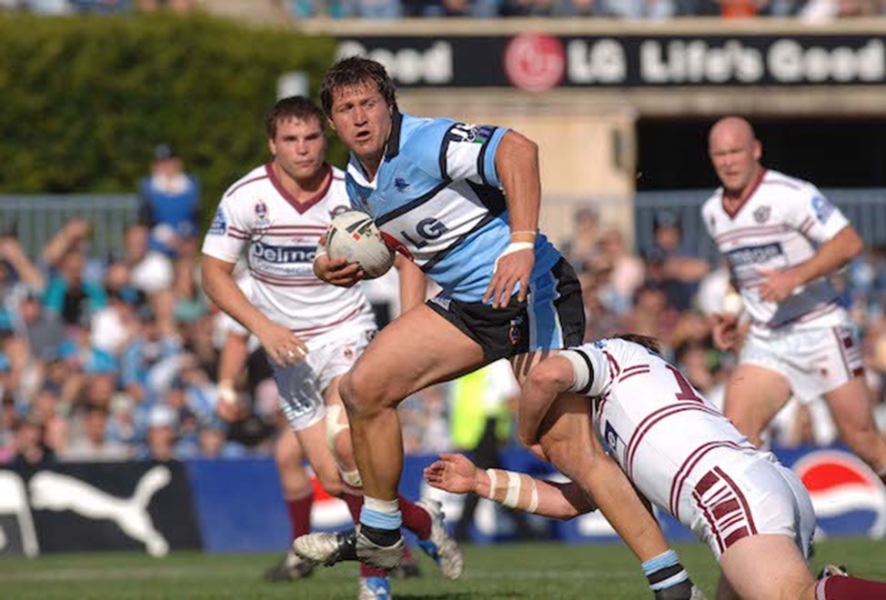 : NRL round 21  - Cronulla Sharks v Manly Sea Eagles tribute to the 1970s, at Toyota Park on Sat AUG 21 2005. Image by Matt Impey ï¿½ Action Photographics.