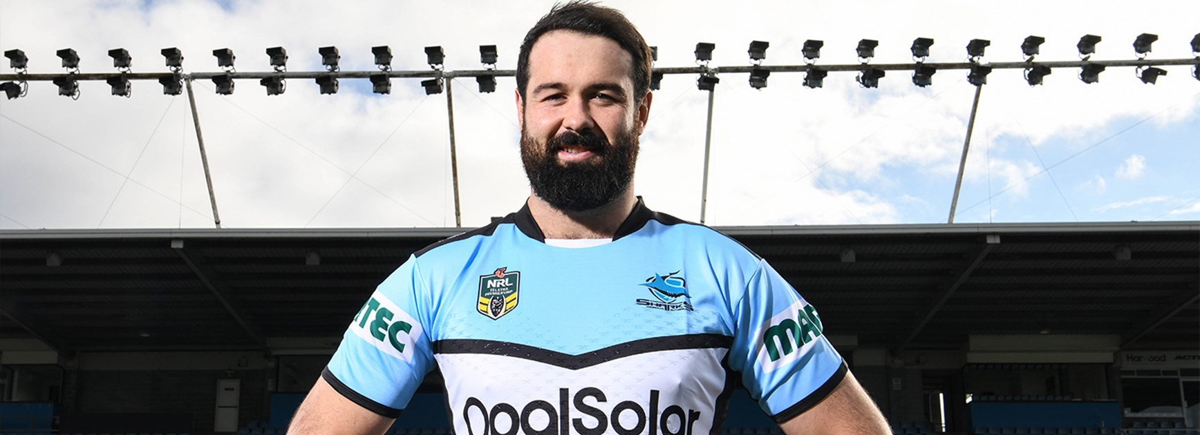 Aaron Woods signs on at Sharks