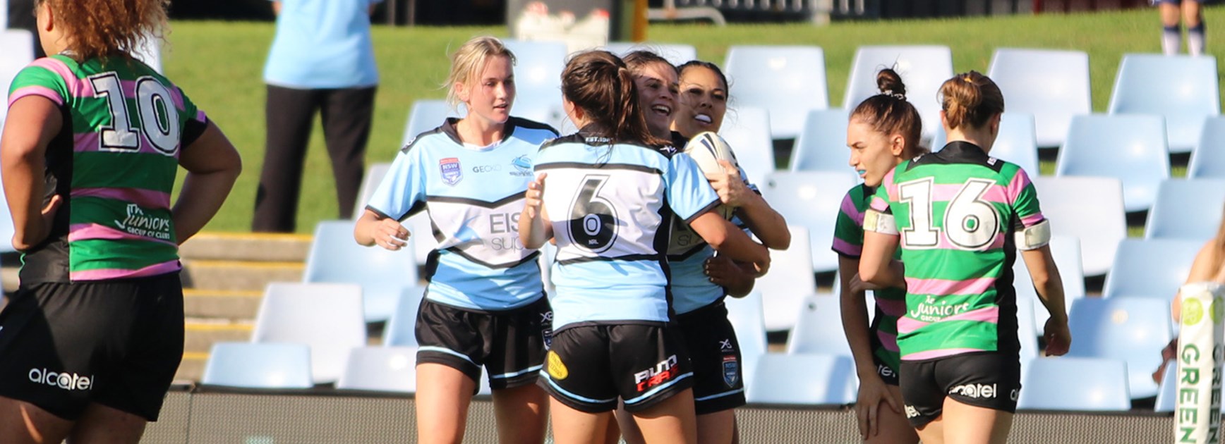 Sizzling first half sparks Sharks women's victory