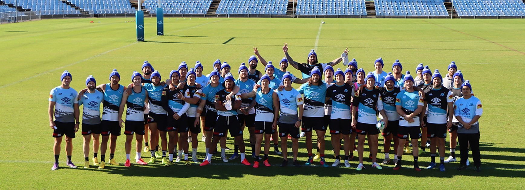 Sharks continue to help #FightMND