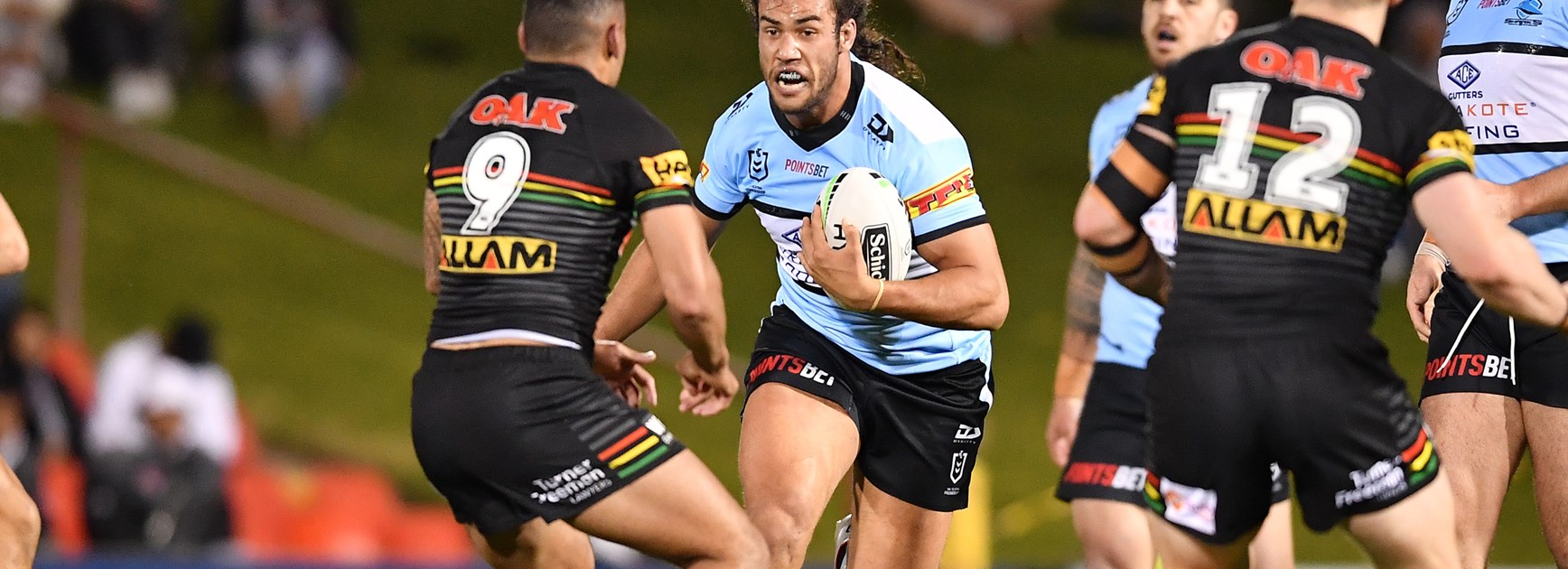 Panthers pounce in handing Sharks a heavy defeat