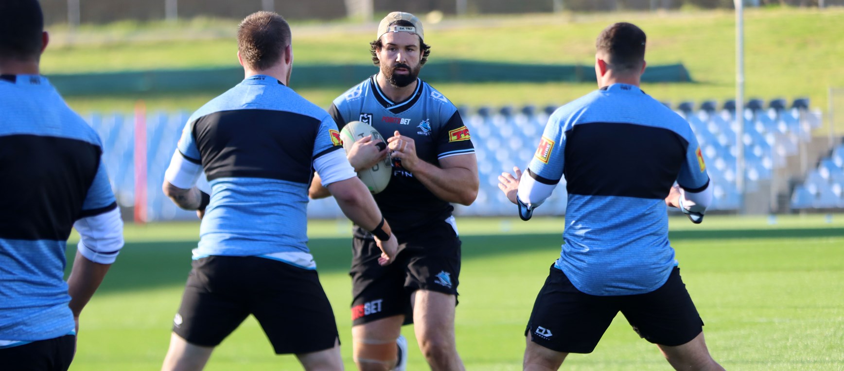 Sharks prepare for the Roosters