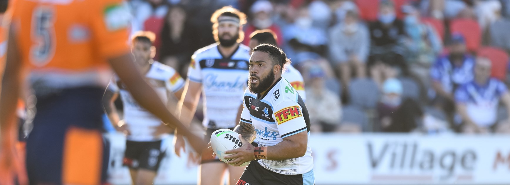 Saifiti hobbled as Knights scrape past Sharks to surge into seventh