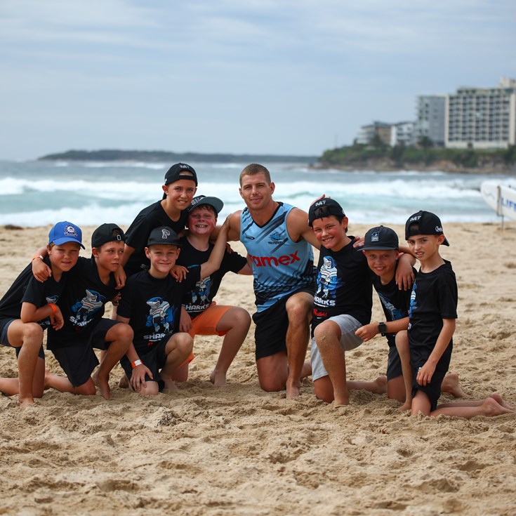 Get in quick for Junior Jaws Beach Footy Clinic: Limited spots remain!