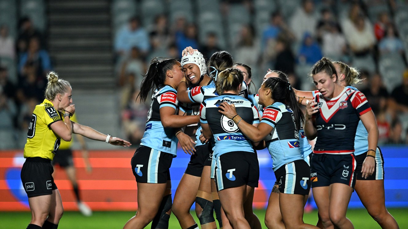 As it happened: Sharks sunk by Roosters in thriller
