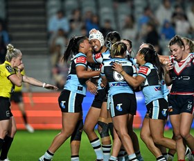 As it happened: Sharks sunk by Roosters in thriller