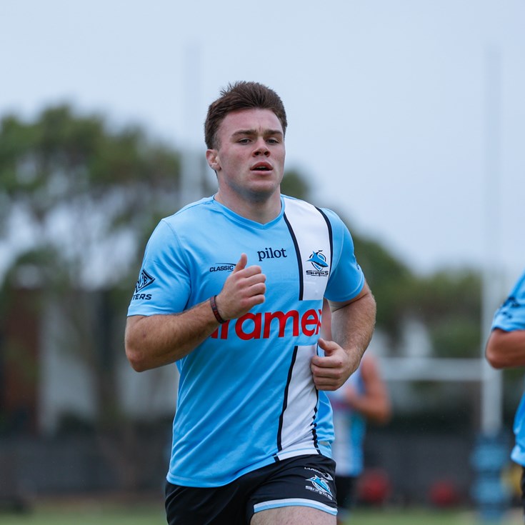 Rising Shark Dellow receives prestigious schoolboy honour