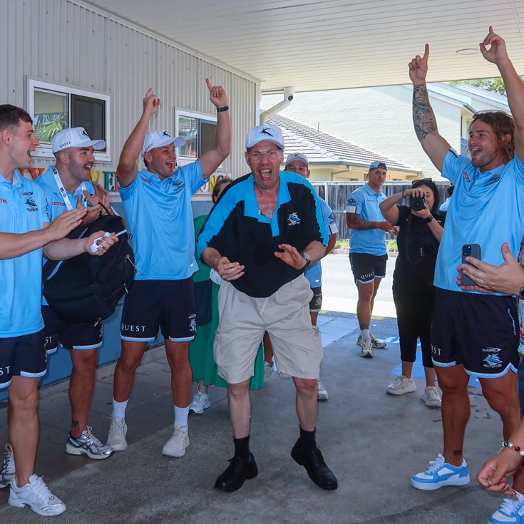 Sharks deliver joy in Christmas Blitz