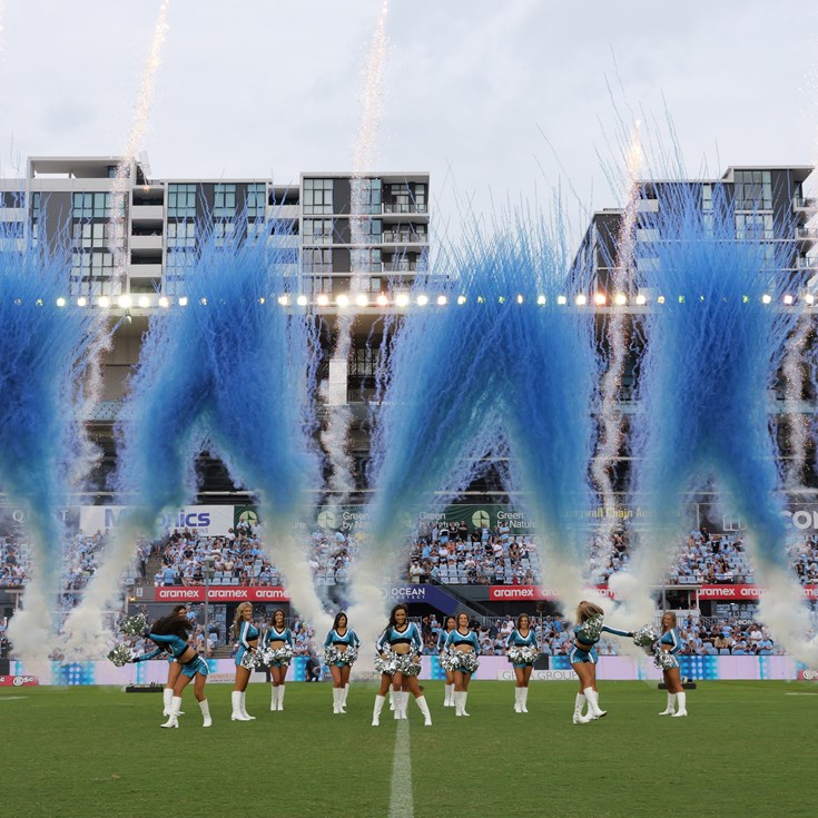 IN THE HOUSE: Fan Gallery