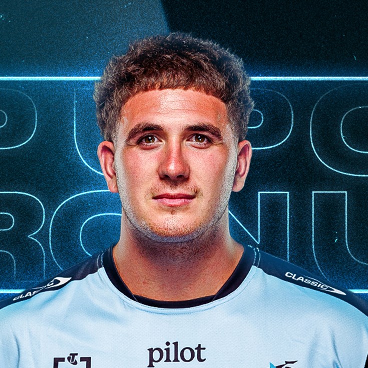 Exciting young forward Felix Fa'atili extends