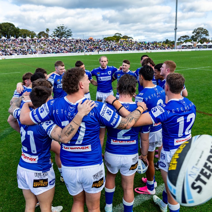 Knights Spoil the Jets party at Henson Park