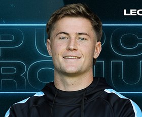 Young gun signs on with the Sharks