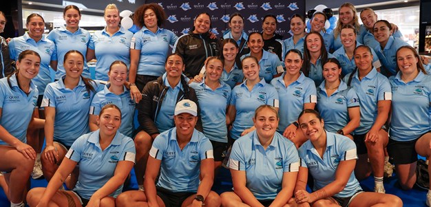 'Love you mum': the meaning behind Cronulla's Women in League Round jerseys