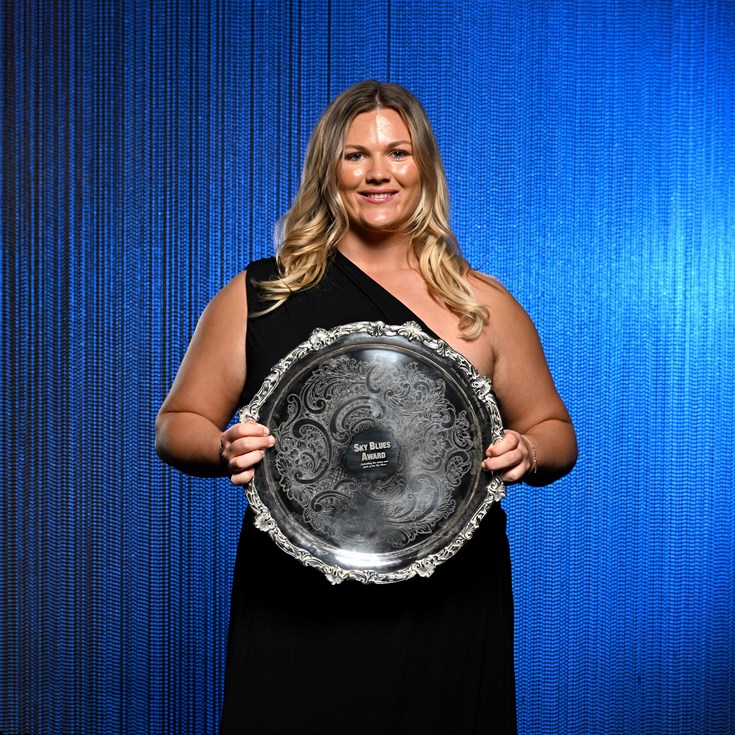 Ellie Johnston takes home Blues Women's Award