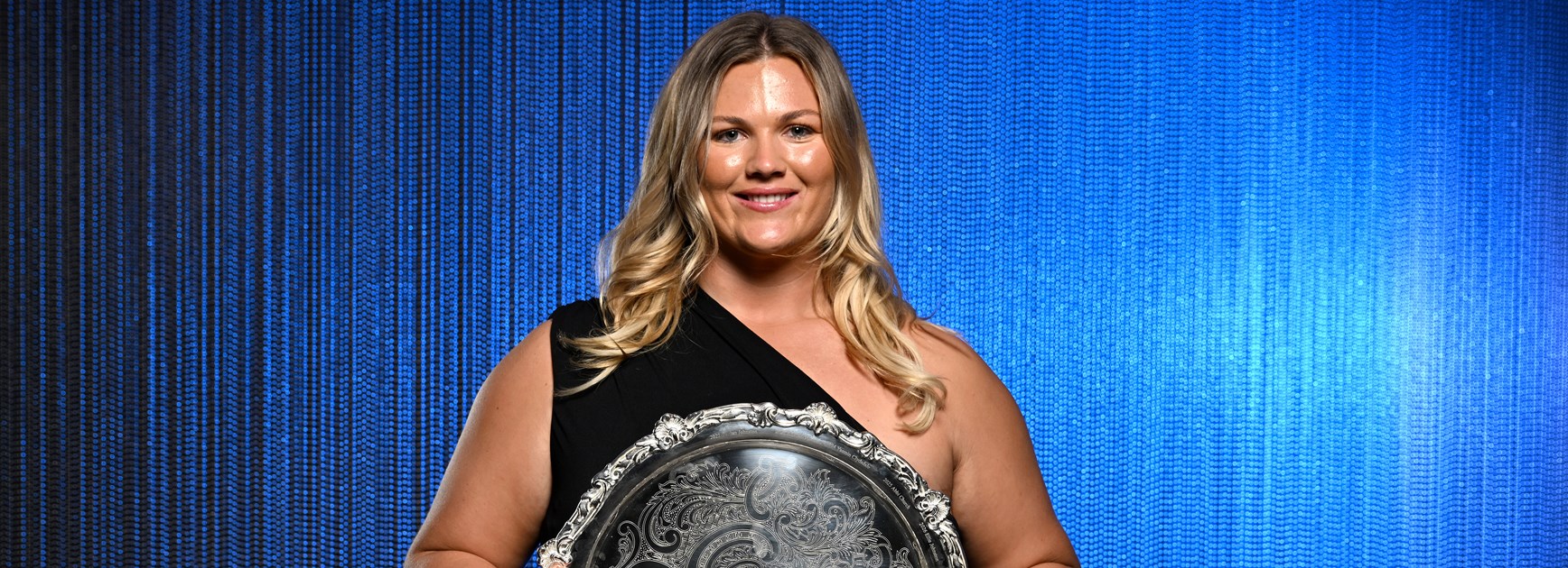 Ellie Johnston takes home Blues Women's Award