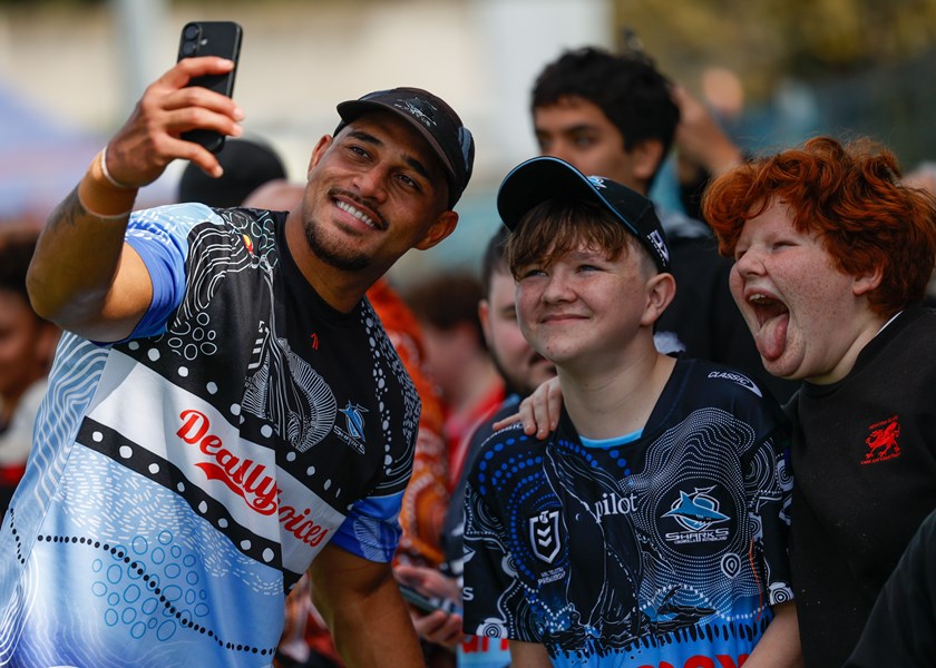 Fans pose with Hohepa Puru at the Sharks' 2025 First Nations Community Day.